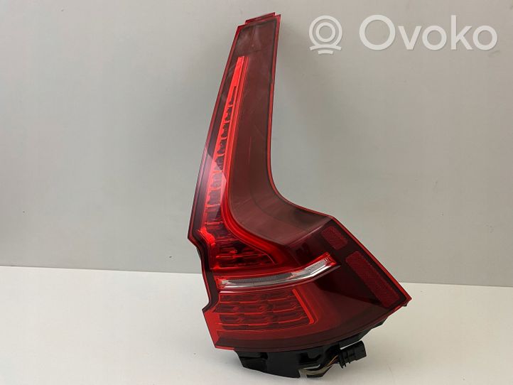 Volvo V60 Lampa tylna 32228899