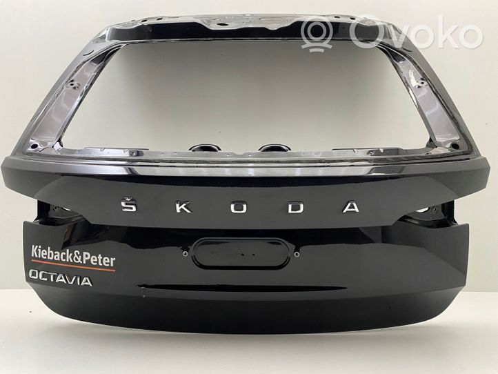 Skoda Octavia Mk4 Puerta del maletero/compartimento de carga 5E7827105