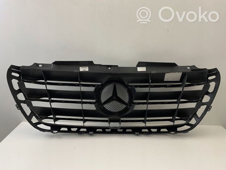 Mercedes-Benz Sprinter W907 W910 Front grill A9108852700