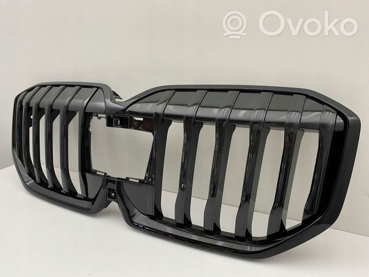 BMW 2 Active Tourer U06 Grille calandre supérieure de pare-chocs avant 9882243