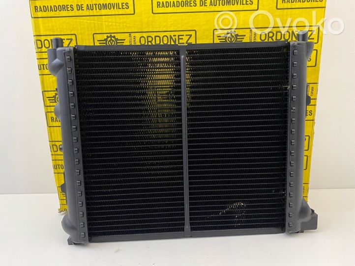 Seat Ibiza I (021A) Radiateur de refroidissement SE021117002C