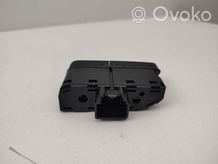 Ford Kuga II Tailgate opening switch GJ5T14B436GA