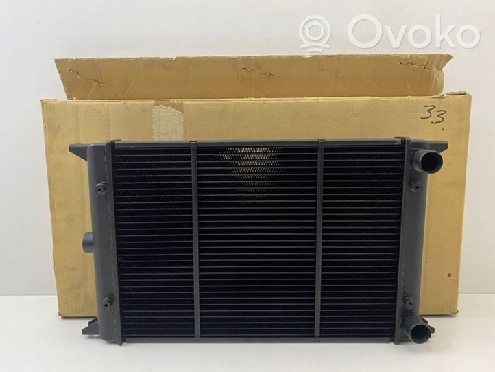 Volkswagen Polo I 86 Radiatore di raffreddamento 861121253C