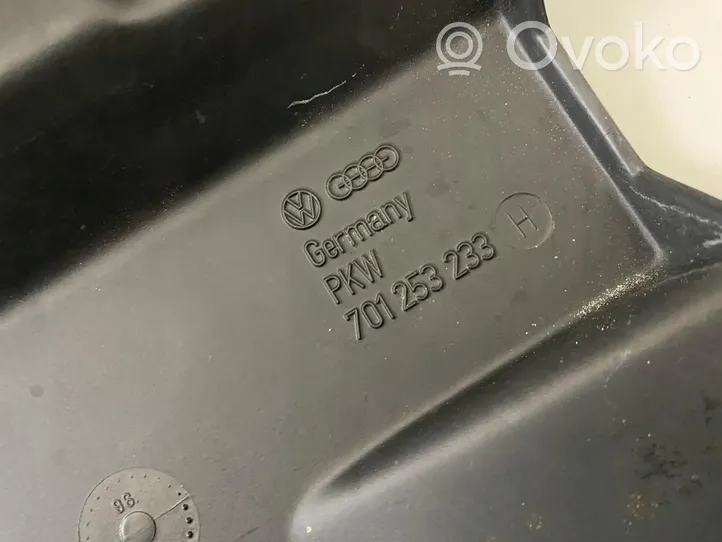 Volkswagen Multivan T4 Osłona termiczna rury wydechowej 701253233