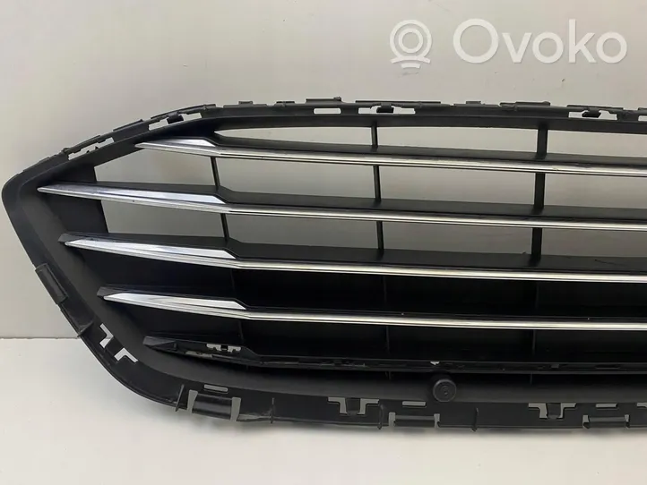 Ford Focus Grille calandre supérieure de pare-chocs avant JX7B-8C436-A