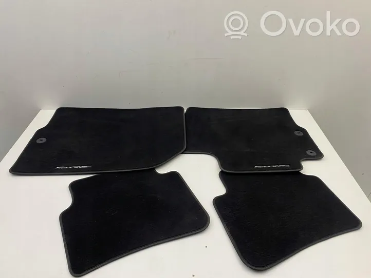 KIA Stonic Set di tappetini per auto 