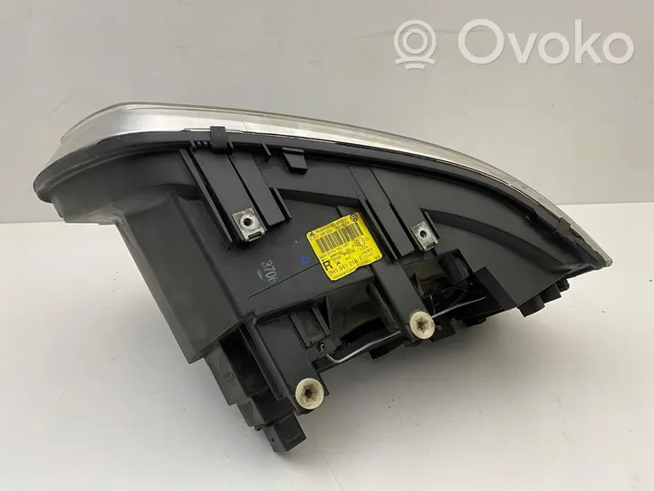 Volkswagen Multivan T5 Lampa przednia 7H1941016T