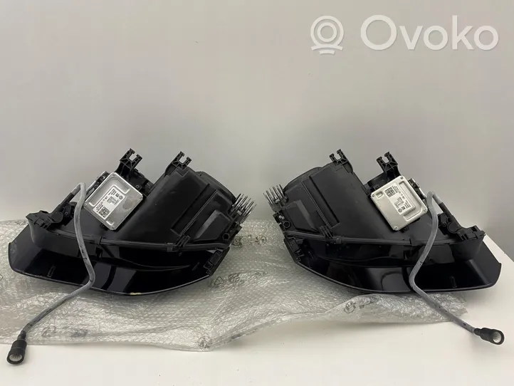 Audi A5 8T 8F Lampa przednia 8T0941006C