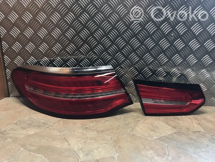 Mercedes-Benz GLC X253 C253 Set feux arrière / postérieurs A2539063902