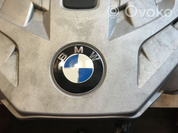 BMW 5 GT F07 Couvercle cache moteur 7577456