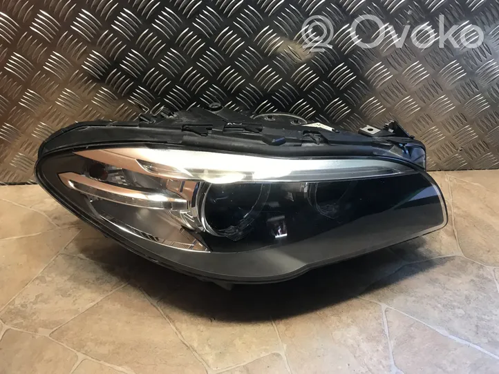 BMW 5 F10 F11 Lampa przednia 7317132