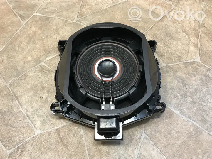 BMW X5 E70 Enceinte subwoofer 9218695