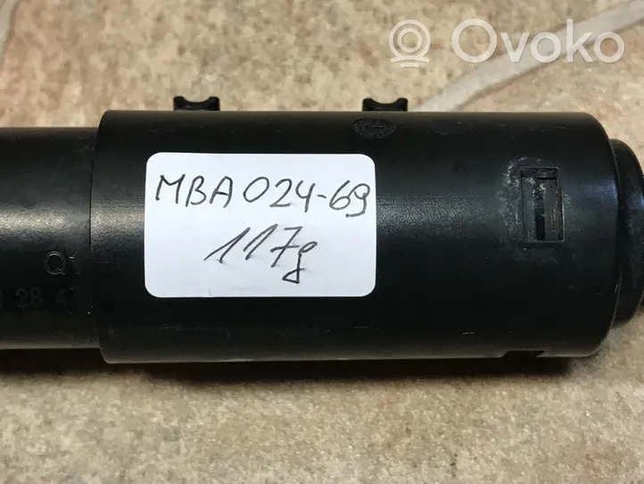 Mercedes-Benz C W204 Ugello a spruzzo lavavetri per faro A2048602847