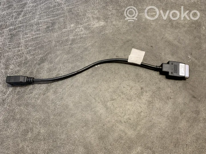 Mercedes-Benz C W204 Connettore plug in USB A0018276704