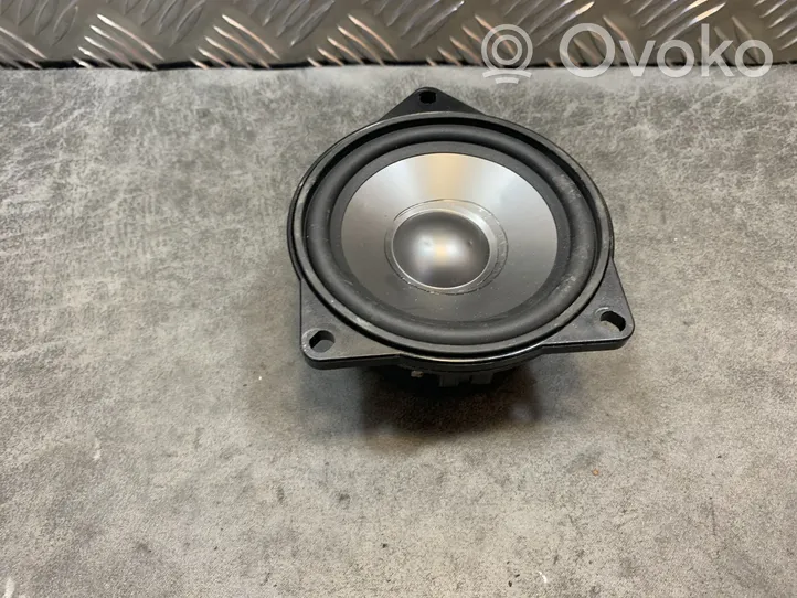 BMW 7 E65 E66 Enceinte subwoofer 6907641