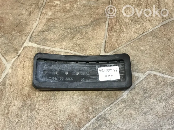 Mercedes-Benz ML W164 Pedal del acelerador A1643000082