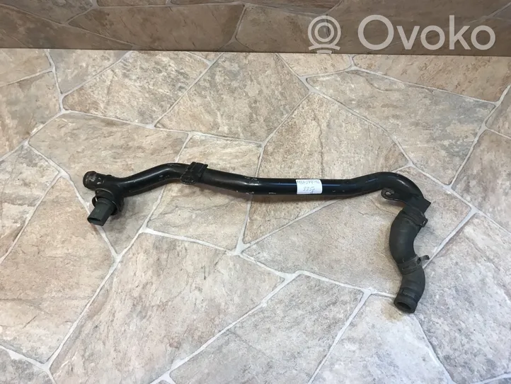 Volkswagen PASSAT B7 Tuyau de liquide de refroidissement moteur 5N0121065