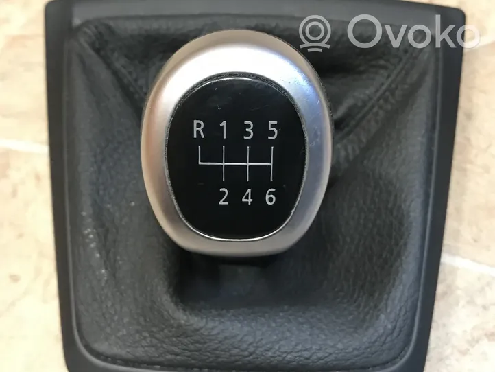 BMW Z4 E89 Ātrumu pārslēgšanas sviras dekoratīvā apdare (āda, uzgalis) 7584548