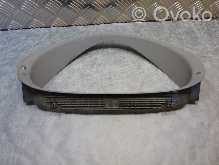 Mercedes-Benz C W203 Garniture de tableau de bord A2053092487