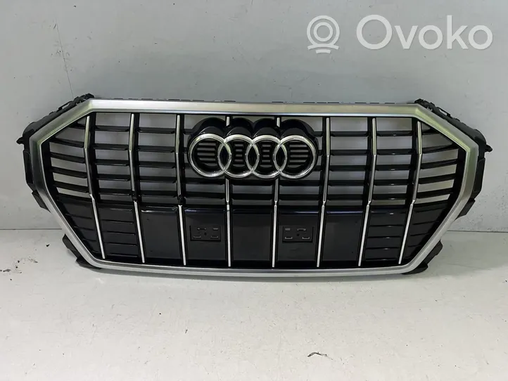 Audi Q3 F3 Grotelės priekinės 83a853651b