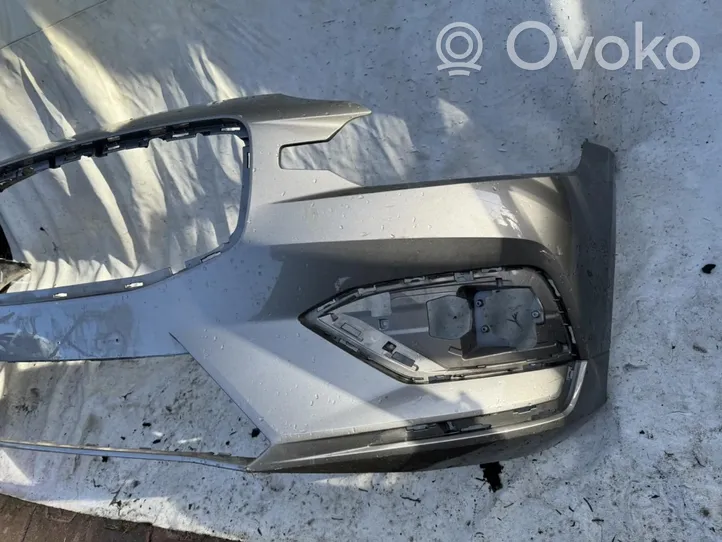 Volvo V60 Zderzak przedni S60