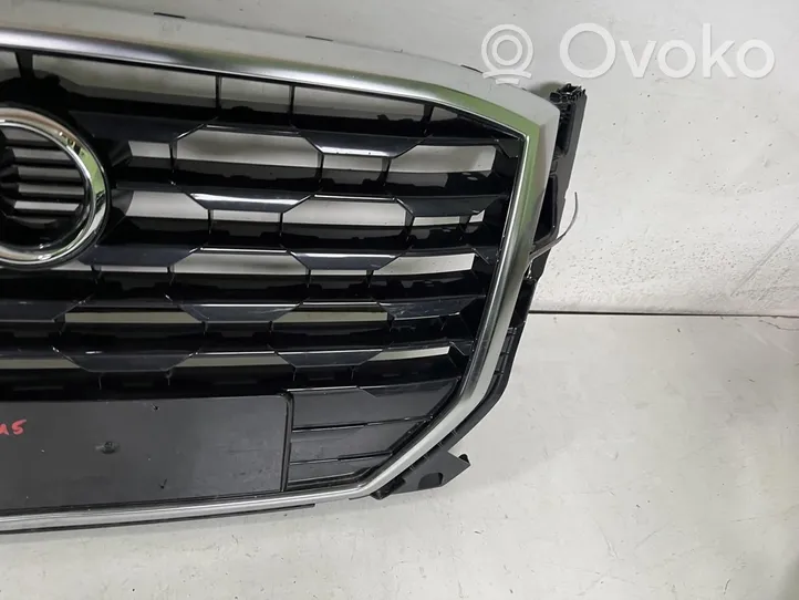 Audi Q2 - Griglia anteriore 81a853651