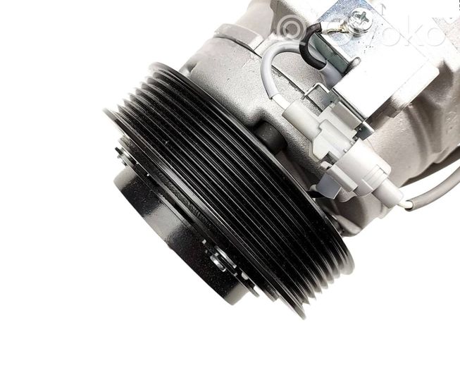 BMW 1 E81 E87 Ilmastointilaitteen kompressorin pumppu (A/C) 447220-3933