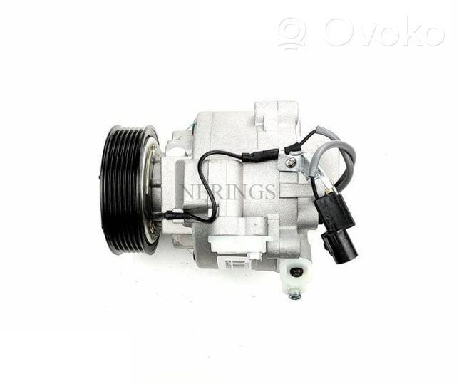 Mitsubishi Lancer VIII Compressore aria condizionata (A/C) (pompa) AKS200A413D