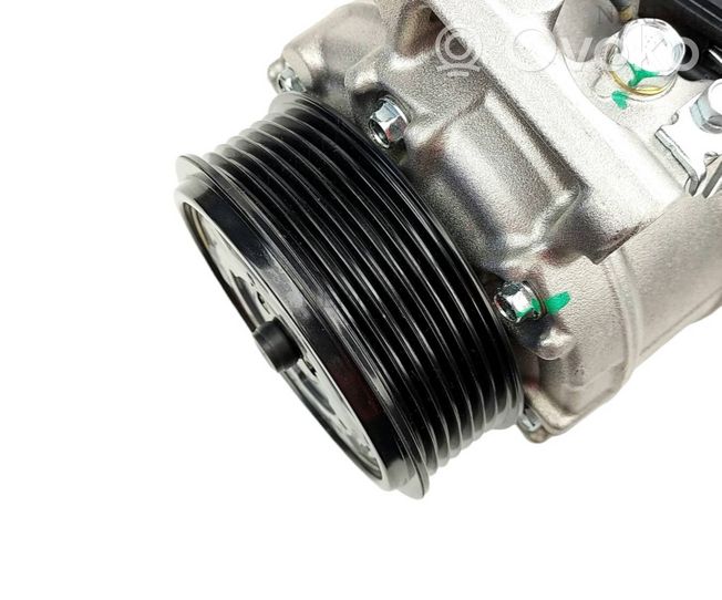 Mercedes-Benz E W211 Compressore aria condizionata (A/C) (pompa) DCP17102