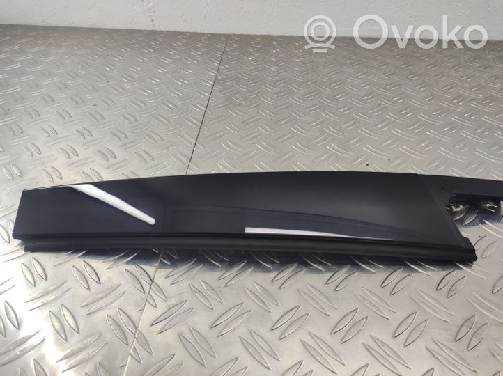 Volkswagen PASSAT B8 Rivestimento modanatura del vetro della portiera posteriore 3G0839901N