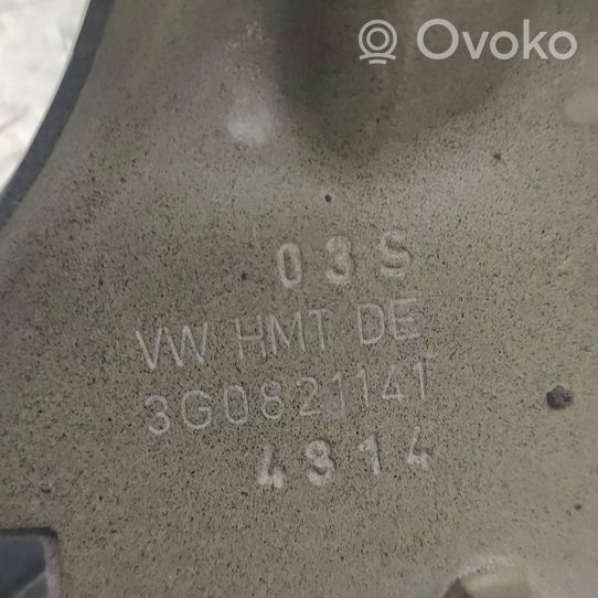 Volkswagen PASSAT B8 Supporto di montaggio del parafango 3G0821141