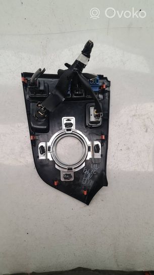 Toyota Auris E180 Interrupteur, commande de frein de stationnement 5882102890