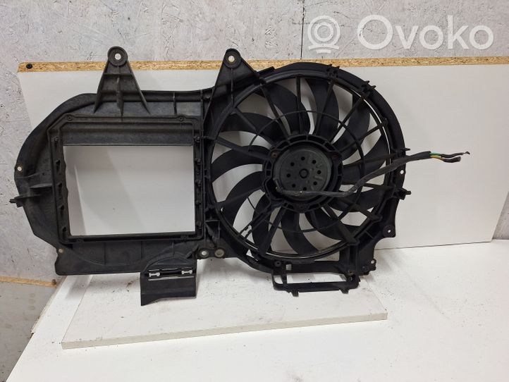 Audi A4 S4 B7 8E 8H Ventilateur de refroidissement de radiateur électrique 8E0121205AA