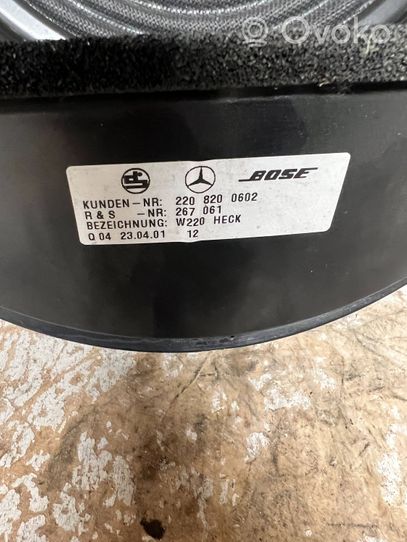 Mercedes-Benz S W220 Subwoofer-bassokaiutin 2208200602