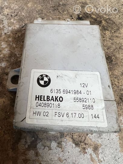 BMW 7 E65 E66 Tavaratilan luukun hydraulinen avausjärjestelmä pumpulla 6941984