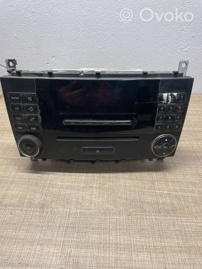 Mercedes-Benz C W203 Panel / Radioodtwarzacz CD/DVD/GPS A2038273842