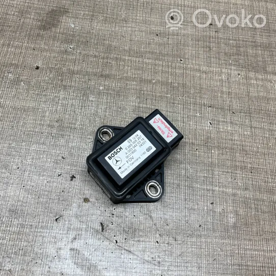 Mercedes-Benz E W211 Sensor ESP de aceleración de frecuencia del intermitente A0035420318