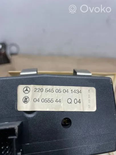 Mercedes-Benz S W220 Interruptor de luz A2205450504