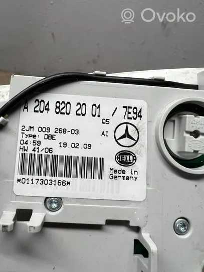 Mercedes-Benz C W204 Inne oświetlenie wnętrza kabiny A2048202001