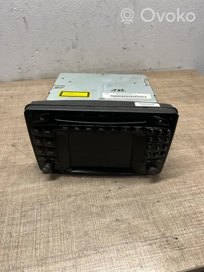 Mercedes-Benz C W203 Radio/CD/DVD/GPS-pääyksikkö A2038273642