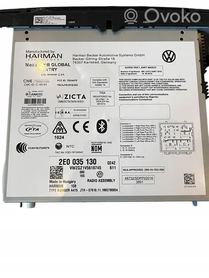 Volkswagen Crafter Panel / Radioodtwarzacz CD/DVD/GPS 2E0035130