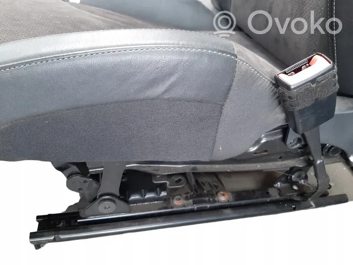 Audi A5 8T 8F Juego del asiento 8T3