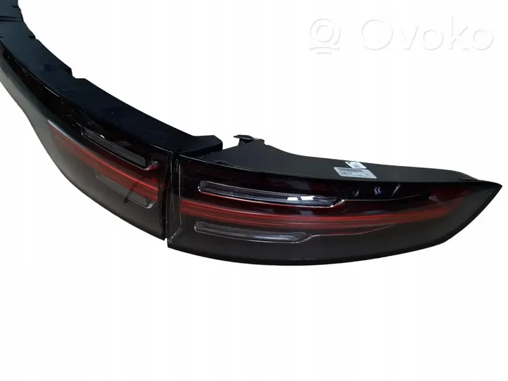 Porsche Cayenne (9Y0 9Y3) Set di luci posteriori 9Y0945081AB