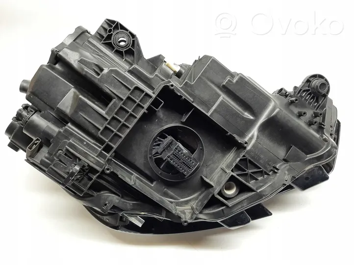 Audi A4 S4 B9 8W Phare frontale 8W0941035