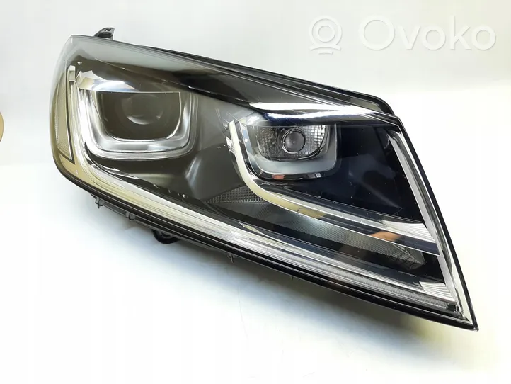 Volkswagen Touareg II Headlight/headlamp 7P1941033A