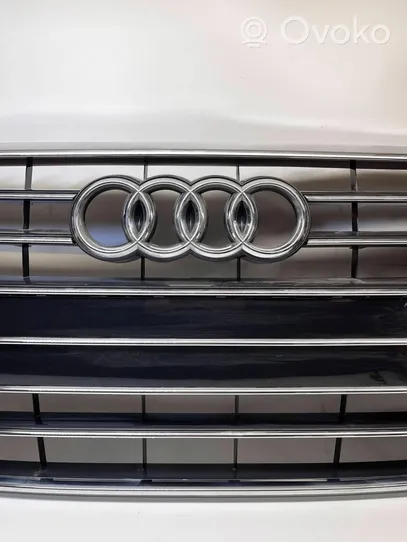 Audi A8 S8 D5 Etupuskurin ylempi jäähdytinsäleikkö 4N0853651H