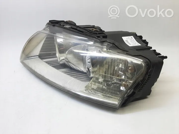 Audi A8 S8 D3 4E Lampa przednia 4E0941030BP