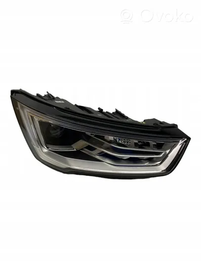 Audi A1 Lampa przednia 8XA941006A