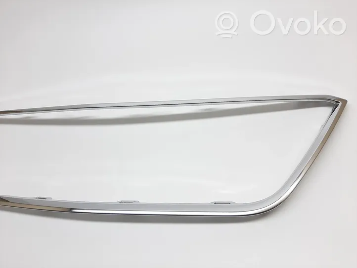 Seat Toledo IV (NH) Grille de calandre avant 6JA853607