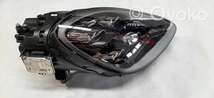 Porsche Cayenne (9Y0 9Y3) Lampa przednia 9Y0941104